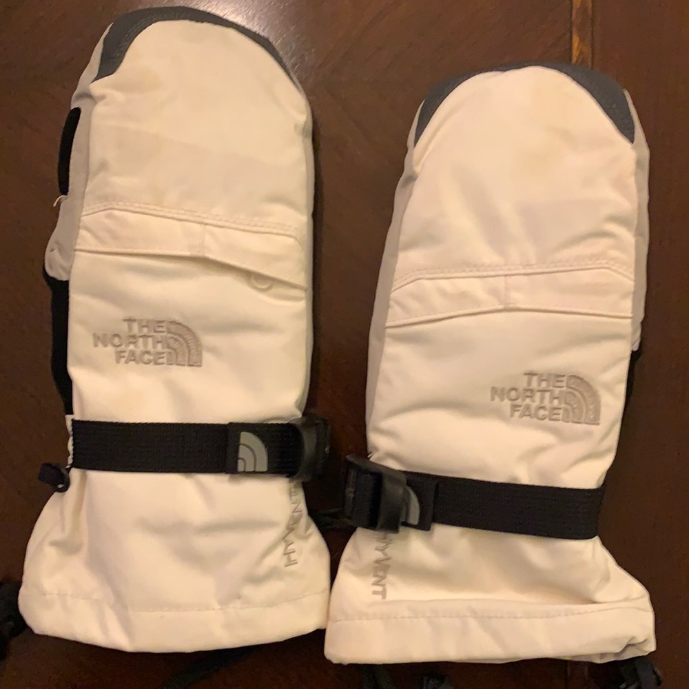 WOMENS NORTH FACE HYVENT WHITE SKI GLOVES SIZE XS